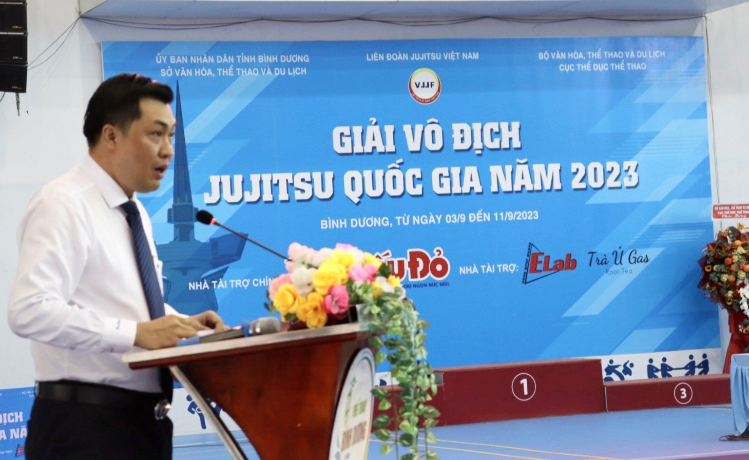 Đồng chí Cao Văn Chóng - PGĐ Sở Văn hóa, Thể thao và Du lịch tỉnh Bình Dương – Trưởng Ban Tổ chức giải.